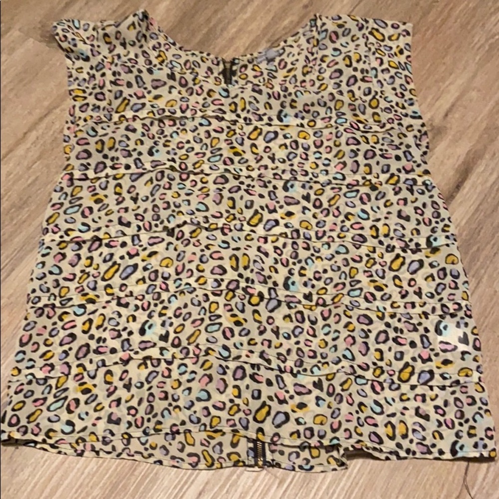 Tan w/Pastel leopard print blouse Small